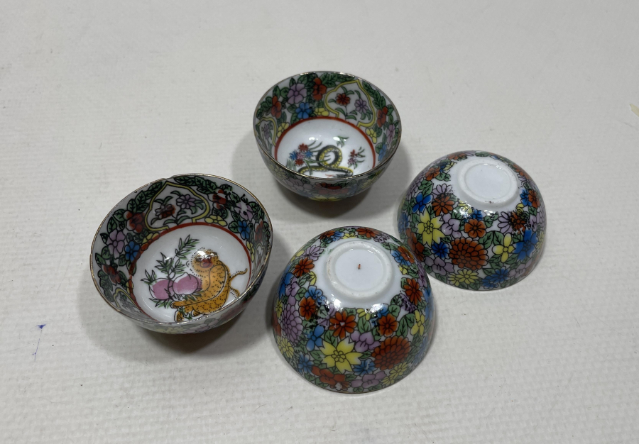 ANTİKA PORSELEN SAKİ BARDAĞI LOTU