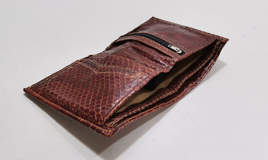 ANTİKA YILAN DERİSİ CÜZDAN