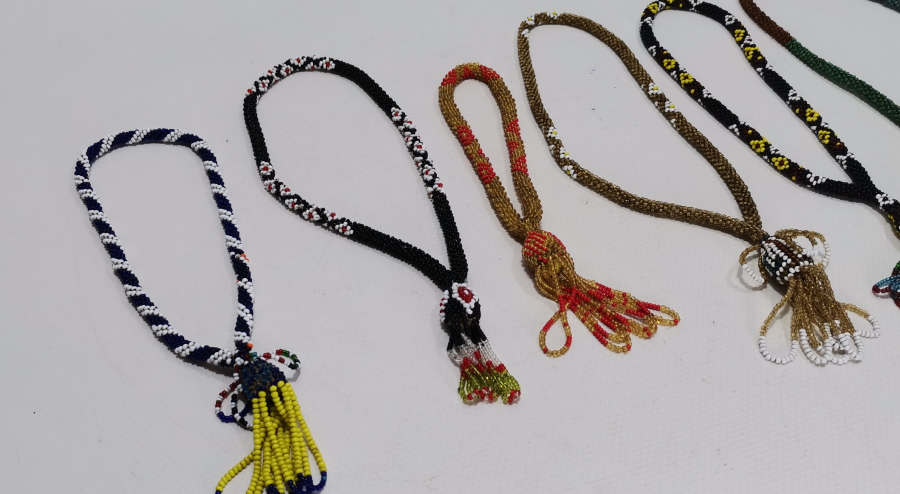 BONCUK İŞİ TAMAMI EL YAPIMI ANTİKA SALLAMA LOTU