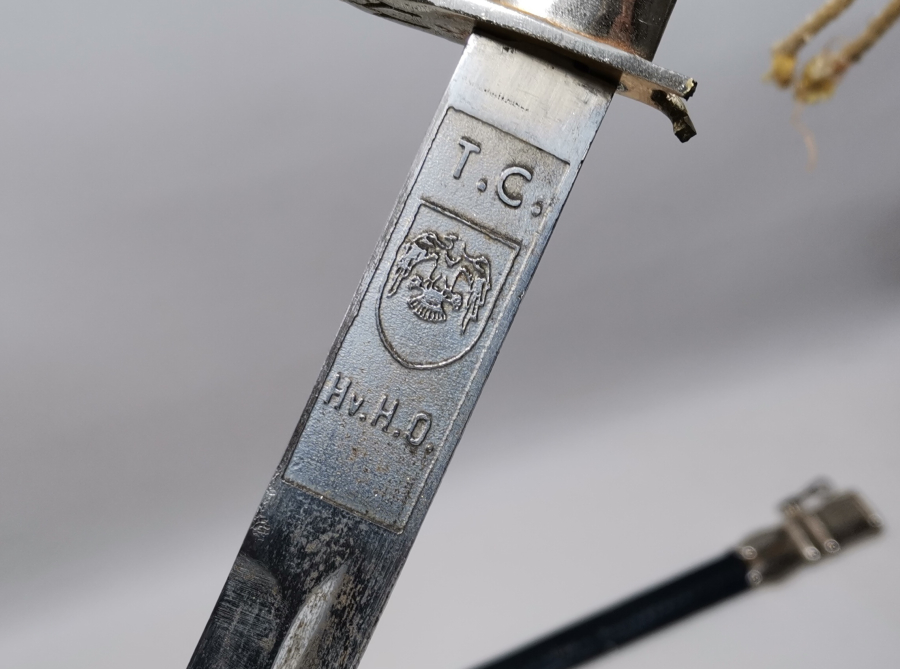 CUMHURİYET BAŞLARI ÇOK NADİR BOYNUZ SAPLI HAVACI SUBAY KILICI