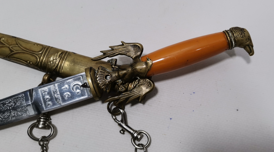 CUMHURİYET BAŞLARI KATALİN SAPLI ÇOK NADİR HAVACI SUBAY MEÇİ