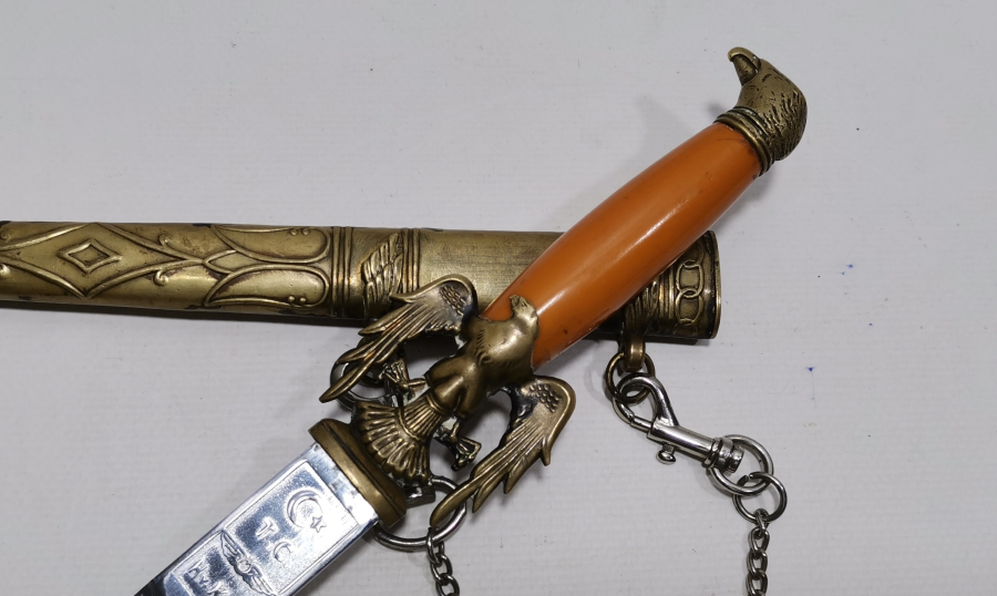 CUMHURİYET BAŞLARI KATALİN SAPLI ÇOK NADİR HAVACI SUBAY MEÇİ