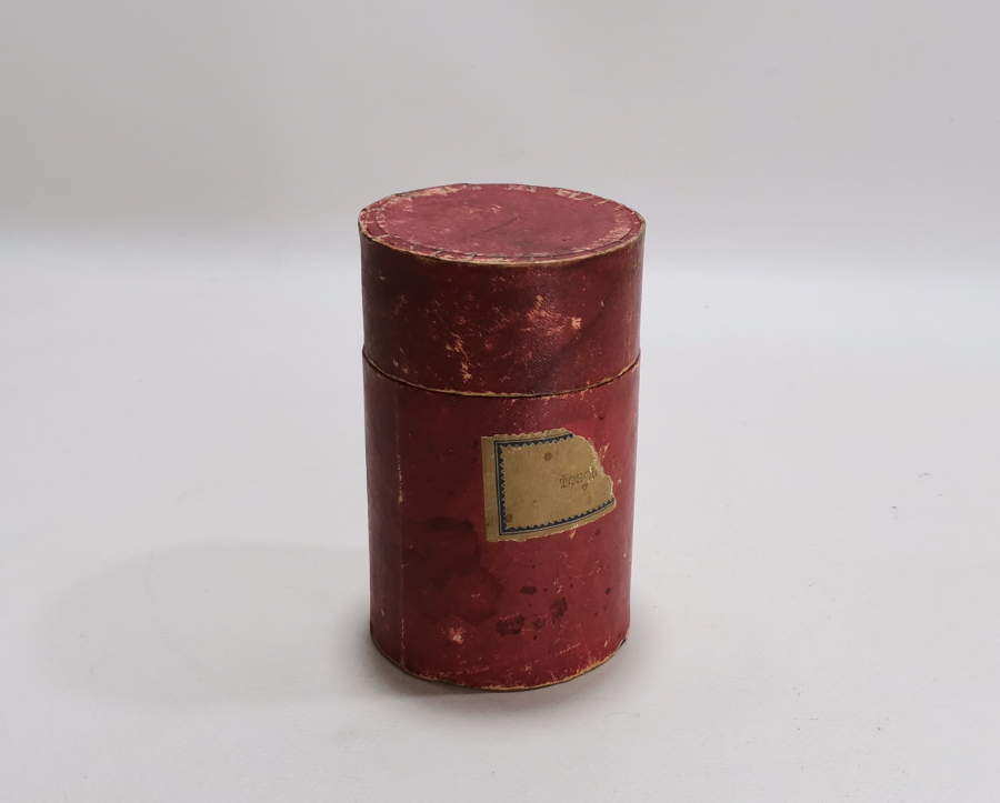 ORİJİNAL KUTUSUNDA ANTİKA FONOGRAF KOVANI