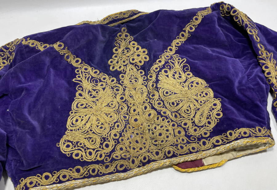 OSMANLI DÖNEMİ KADİFE ÜZERİ ALTIN SIRMA İŞÇİLİKLİ NADİR GELİN CEPKENİ