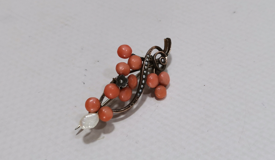 OSMANLI DÖNEMİ MERCAN VE İNCİLİ ALTIN BROŞ