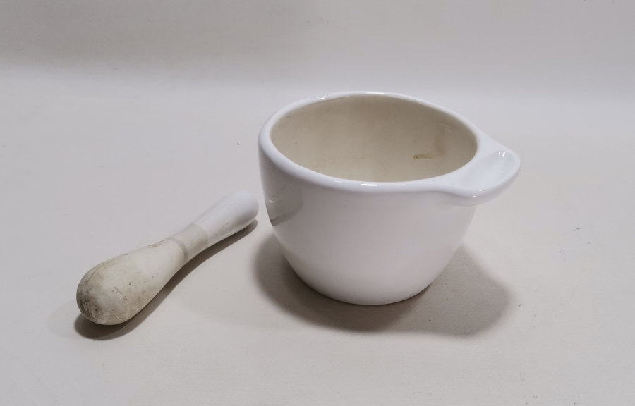 OSMANLI DÖNEMİ ORJİNAL ELİYLE PORSELEN ECZACI HAVANI