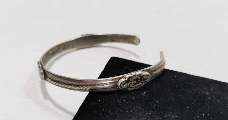 ÖZEL YAPIM SAVATLI GÜMÜŞ BİLEKLİK