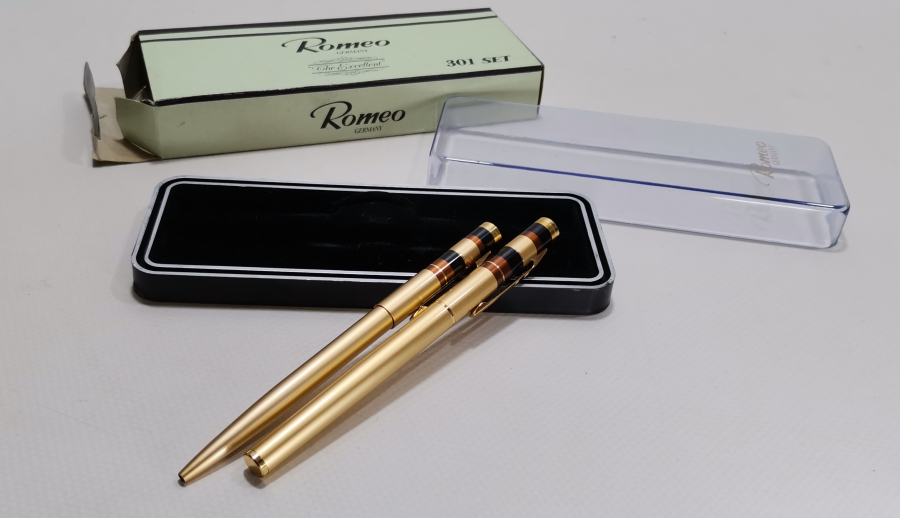 ROMEO MARKA ANTİKA ORJİNAL KUTUSUNDA ANTİKA ÇİFT KALEM