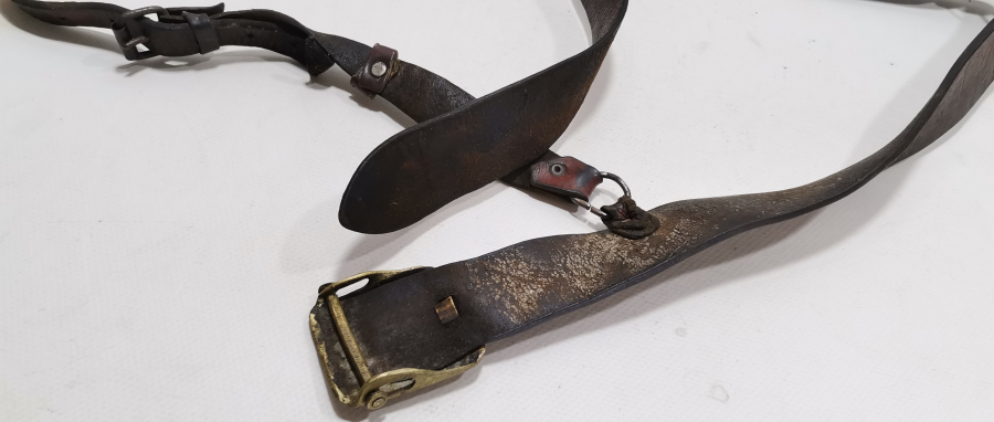 TAM TAKIM CUMHURİYET BAŞLARI ÇOK NADİR BEKÇİ BAŞI DONANIMI