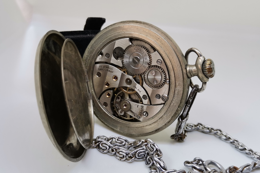 TCDD İÇİN ÖZEL YAPILMIŞ KURMALI ANTİKA CORTEBERT CEP SAATİ