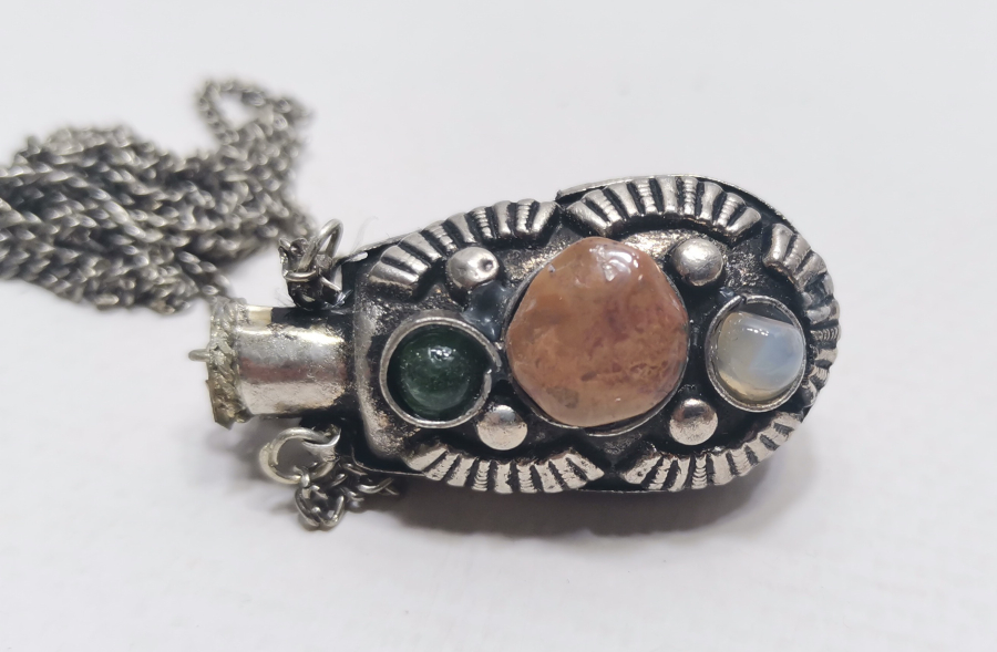 AKİK TAŞLI ANTİKA GÜMÜŞ KAPLAMA KOKULUK