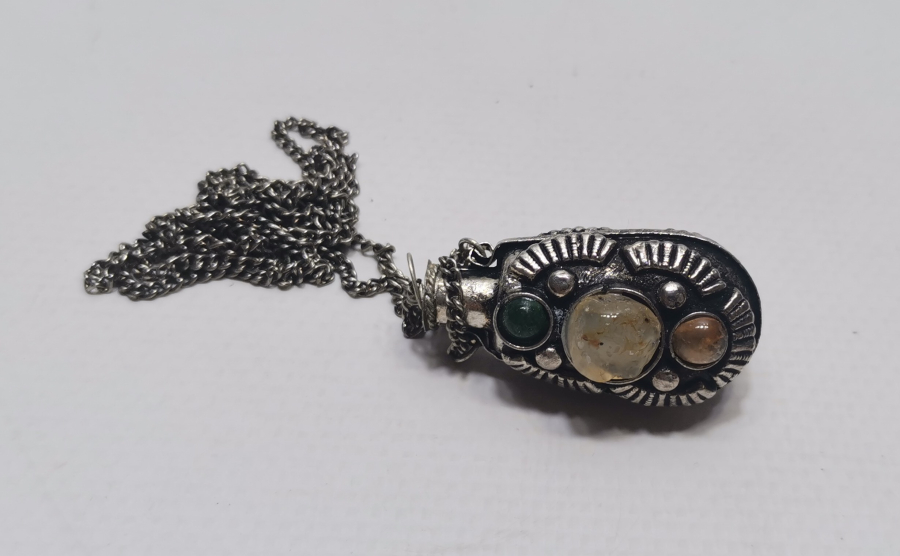 AKİK TAŞLI ANTİKA GÜMÜŞ KAPLAMA KOKULUK