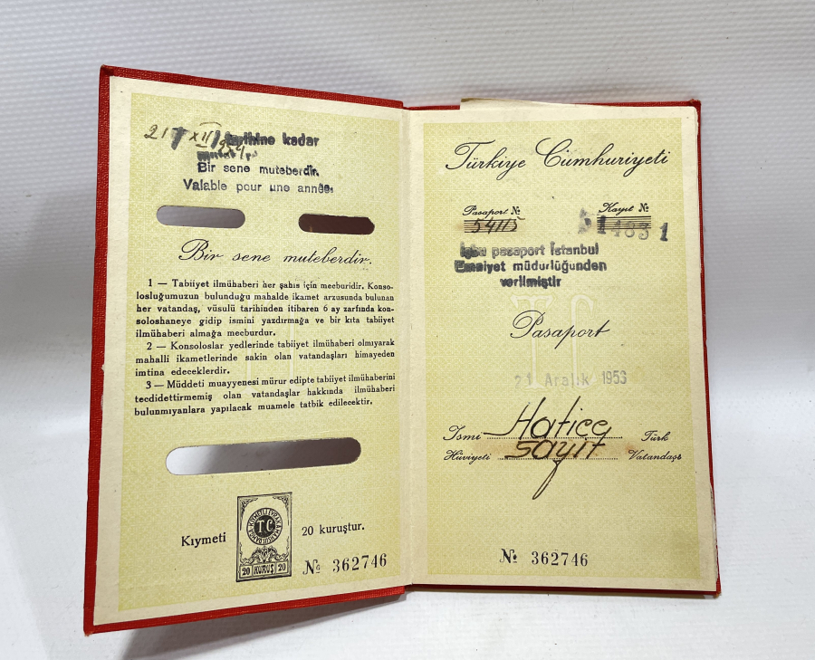 CUMHURİYET BAŞLARI BASILMIŞ ÇOK NADİR PASAPORT