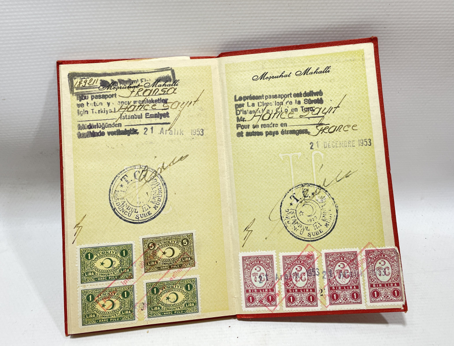 CUMHURİYET BAŞLARI BASILMIŞ ÇOK NADİR PASAPORT