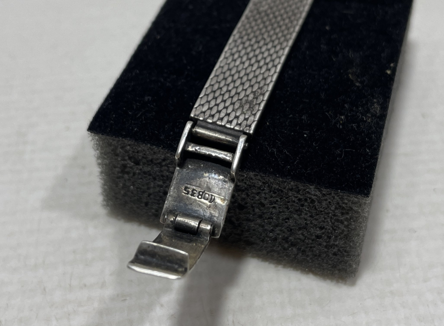 GÜMÜŞ KASA ANTİKA KURMALI TİSSOT KOL SAATİ