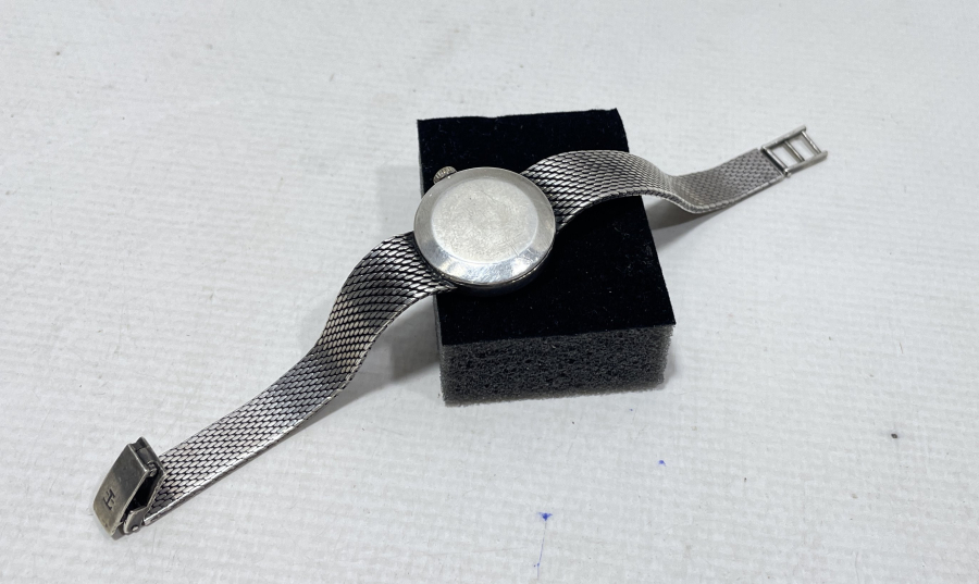 GÜMÜŞ KASA ANTİKA KURMALI TİSSOT KOL SAATİ