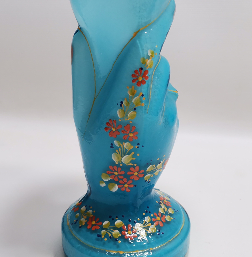 HANIMELİ FORMUNDA ÖZEL YAPIM MİNELİ VE FIRFIRLI ANTİKA VAZO