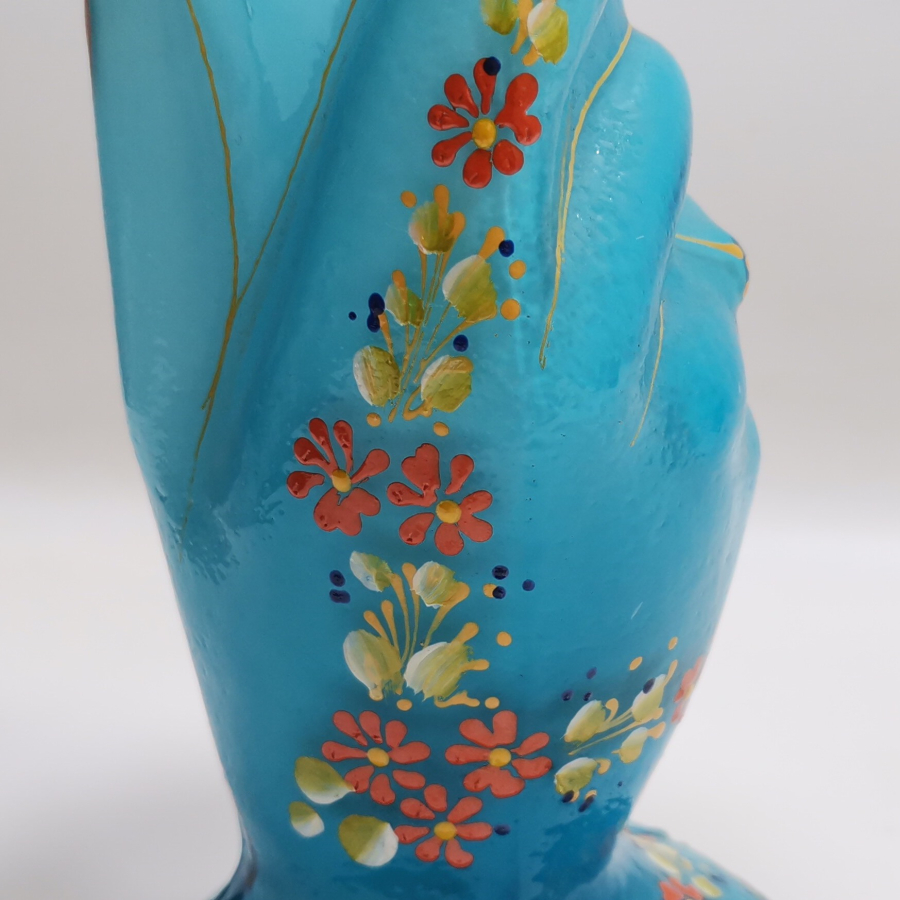 HANIMELİ FORMUNDA ÖZEL YAPIM MİNELİ VE FIRFIRLI ANTİKA VAZO