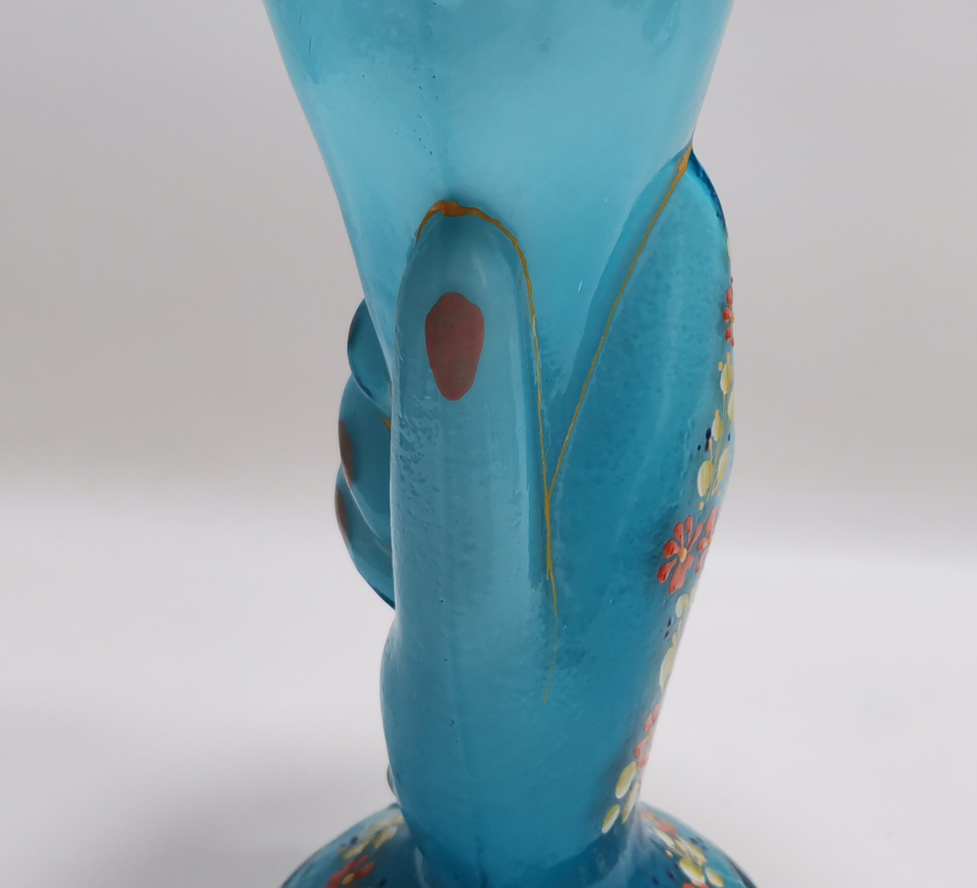 HANIMELİ FORMUNDA ÖZEL YAPIM MİNELİ VE FIRFIRLI ANTİKA VAZO