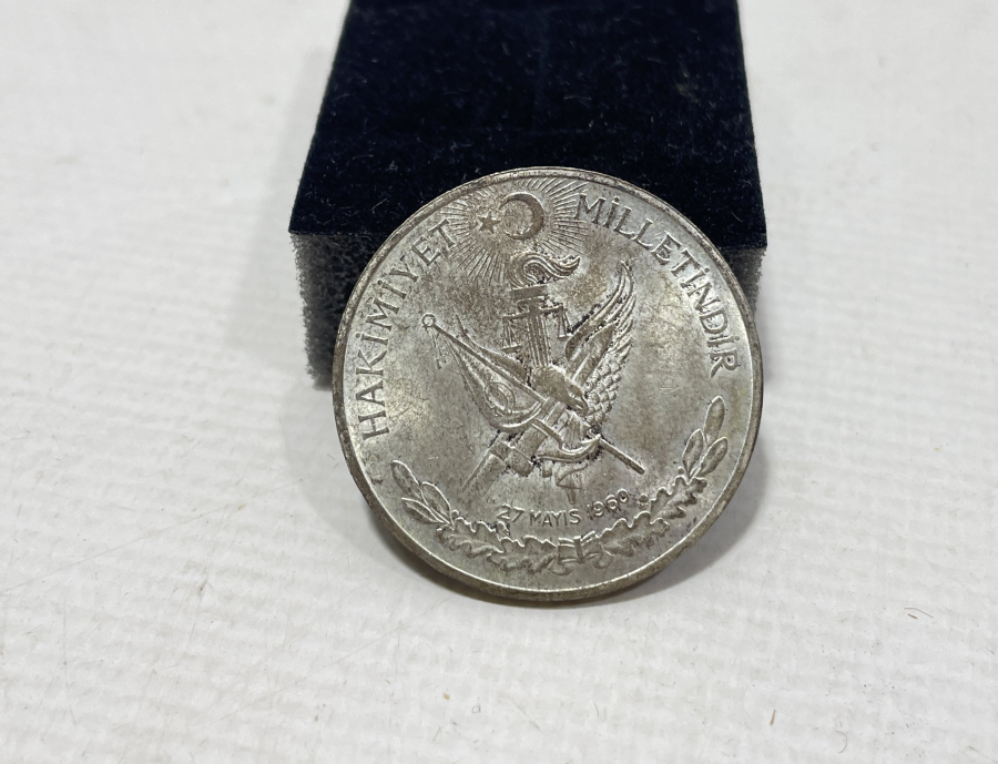 27 MAYIS 1960 HATIRASI ASKERİ DARBE PARASI