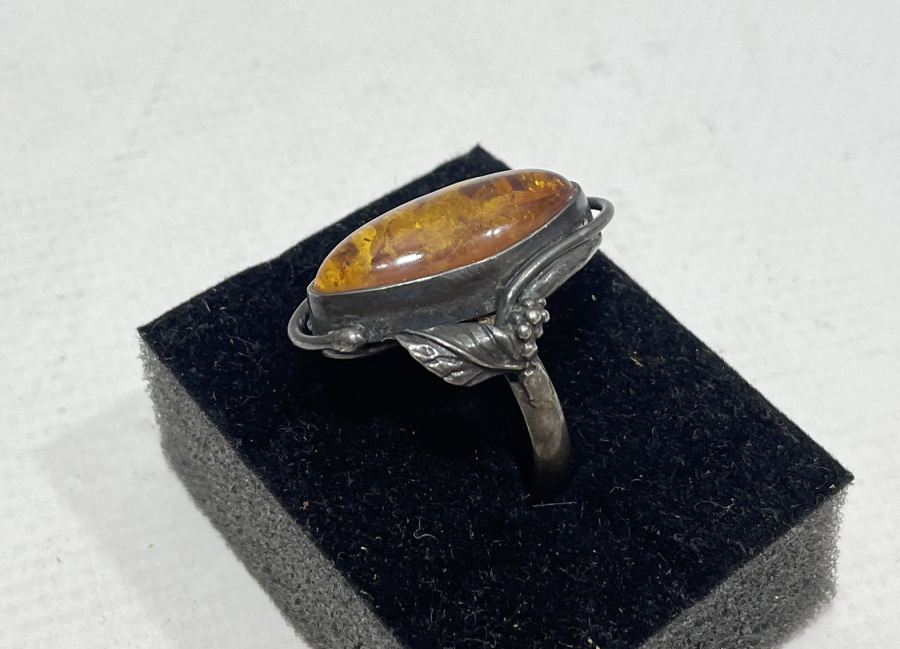 DAMLA KEHRİBAR TAŞLI ÖZEL YAPIM GÜMÜŞ YÜZÜK