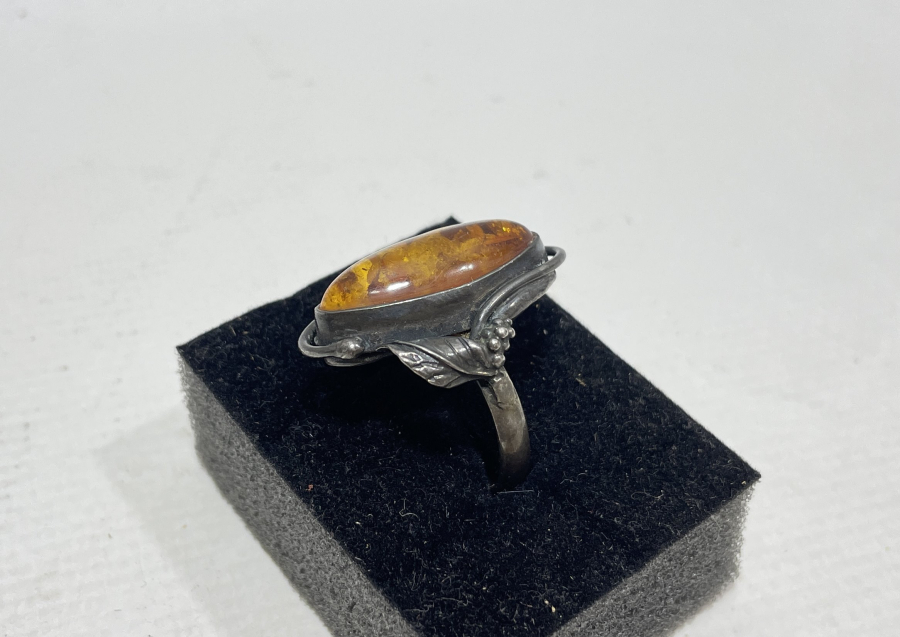 DAMLA KEHRİBAR TAŞLI ÖZEL YAPIM GÜMÜŞ YÜZÜK