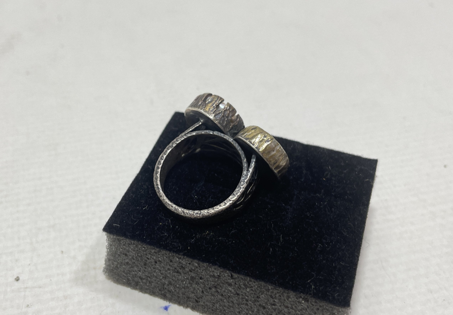 ÖZEL DİZAYN SEDEF VE MERCAN TAŞLI GÜMÜŞ YÜZÜK