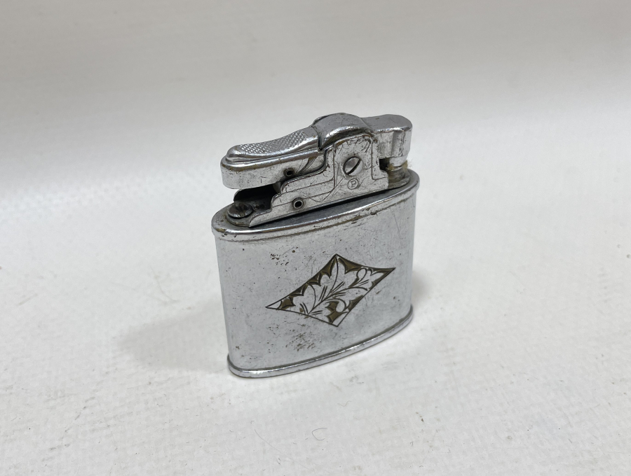 ÜZERİ KALEM İŞÇİLİKLİ ANTİKA ÇAKMAK