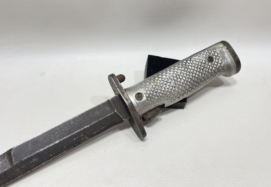 1. DÜNYA SAVAŞI DÖNEMİ YÜKSEK KONDİSYONDA ASKER SÜNGÜSÜ