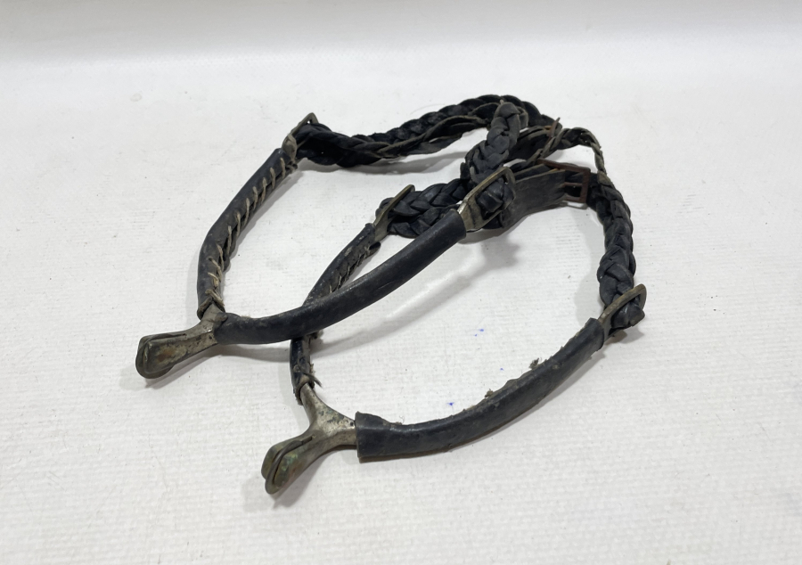 OSMANLI DÖNEMİ ÜZERİ DERİ KAPLI NADİR SUBAY MAHMUZU