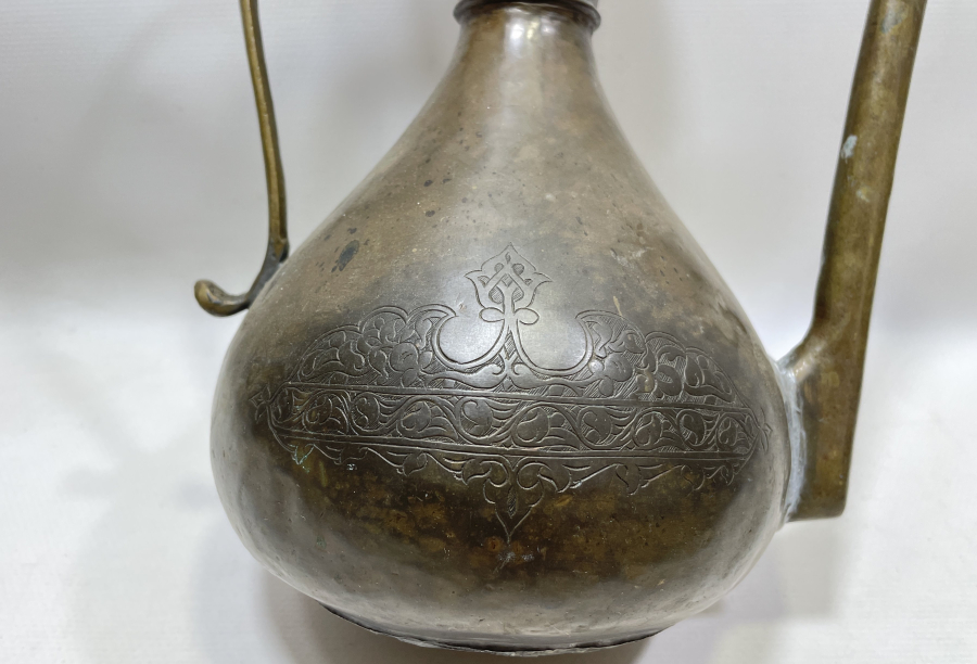 İKİ TARAFI KALEM İŞÇİLİKLİ OSMANLI DÖNEMİ BAKIR İBRİK