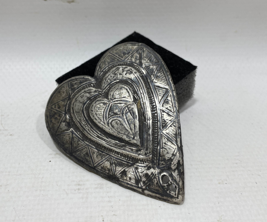 OSMANLI DÖNEMİ SAVATLI GÜMÜŞ ÇERKES İŞİ AT DÖŞLÜĞÜ