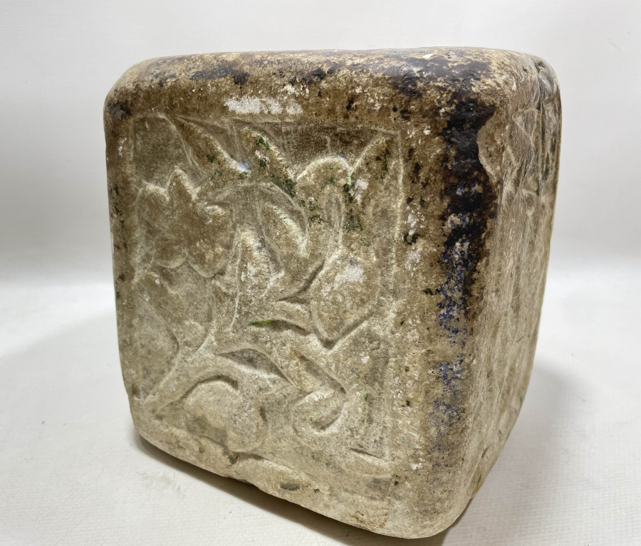 OSMANLI DÖNEMİ ÜZERİ İŞLEMELİ 1913 TARİHLİ MERMER DİBEK