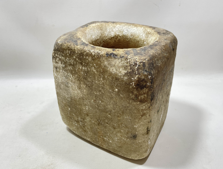 OSMANLI DÖNEMİ ÜZERİ İŞLEMELİ 1913 TARİHLİ MERMER DİBEK