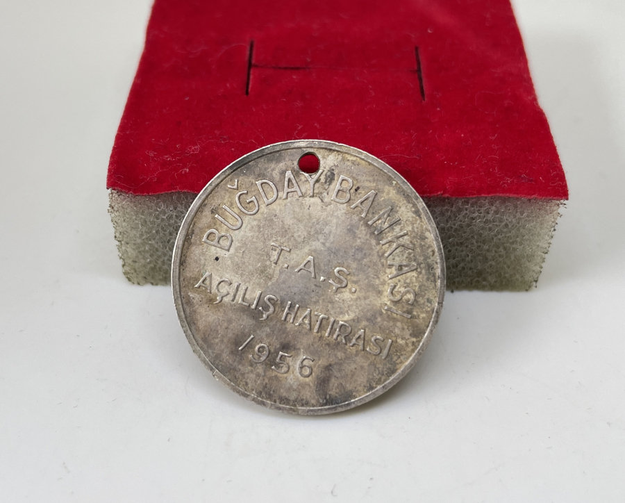 1956 YILI BUĞDAY BANKASI AÇILIŞ HATIRASI GÜMÜŞ MADALYON