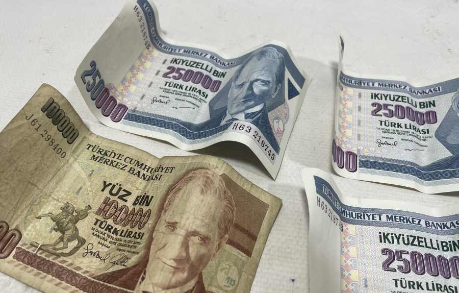 ANTİKA KAĞIT PARA LOTU