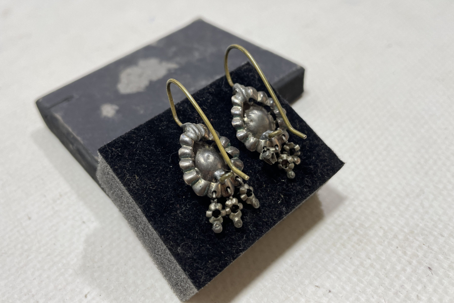 OSMANLI DÖNEMİ ELMAS TAŞLI DUT MODEL ALTIN KÜPE