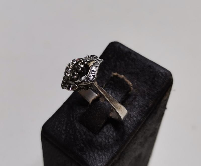 ANTİKA PIRLANTA YÜZÜK