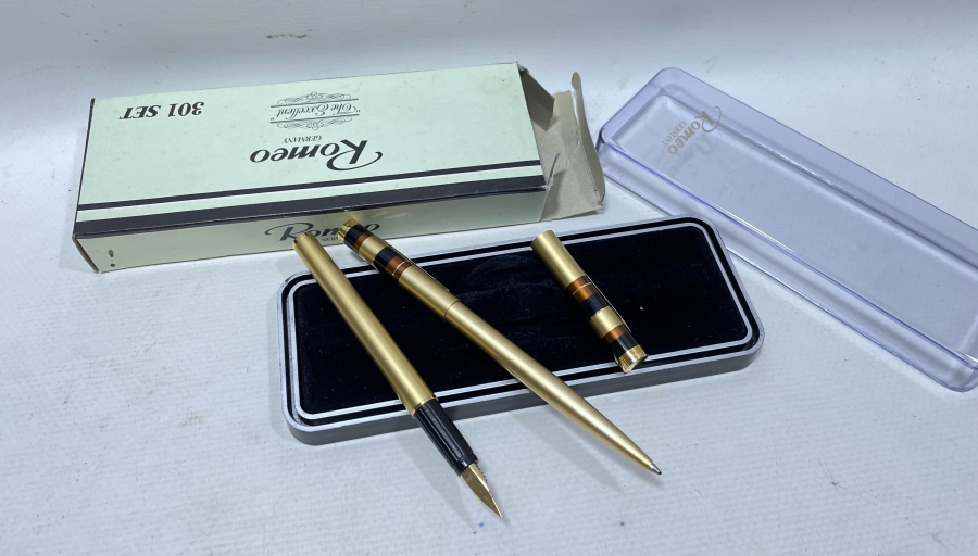 ROMEO MARKA ANTİKA ORJİNAL KUTUSUNDA ANTİKA ÇİFT KALEM