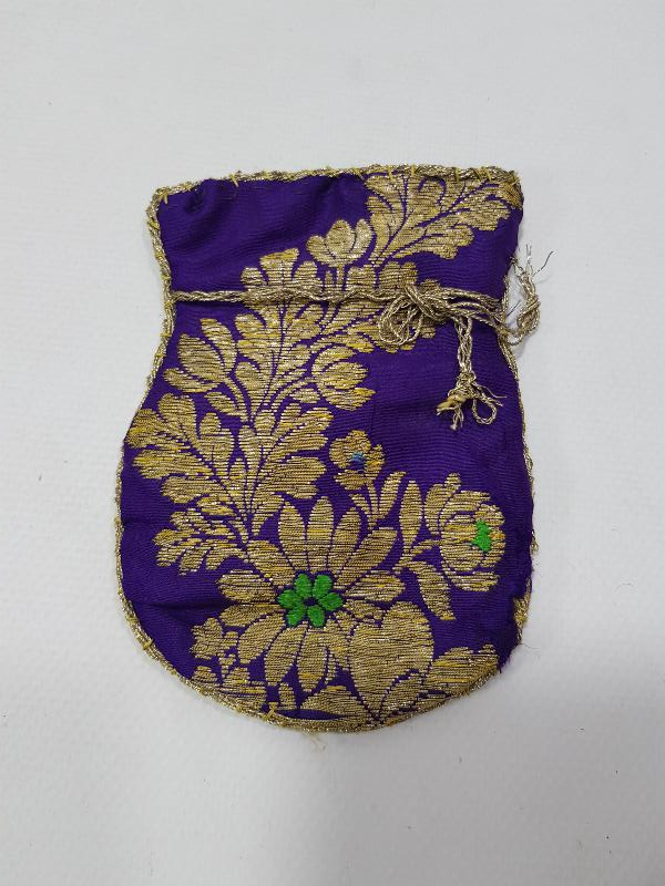 OSMANLI DÖNEMİ ALTIN SIRMA İŞLEMELİ ELMASİYE PARA KESESİ 