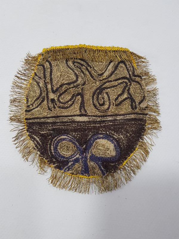 OSMANLI DÖNEMİ ÜZERİ OSMANLICA YAZILI SUZENİ İŞÇİLİKLİ KINA KESESİ 