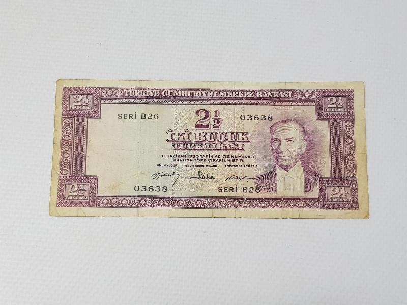 TC 5. EMİSYON NADİR 2,5 LİRA KAĞIT PARA