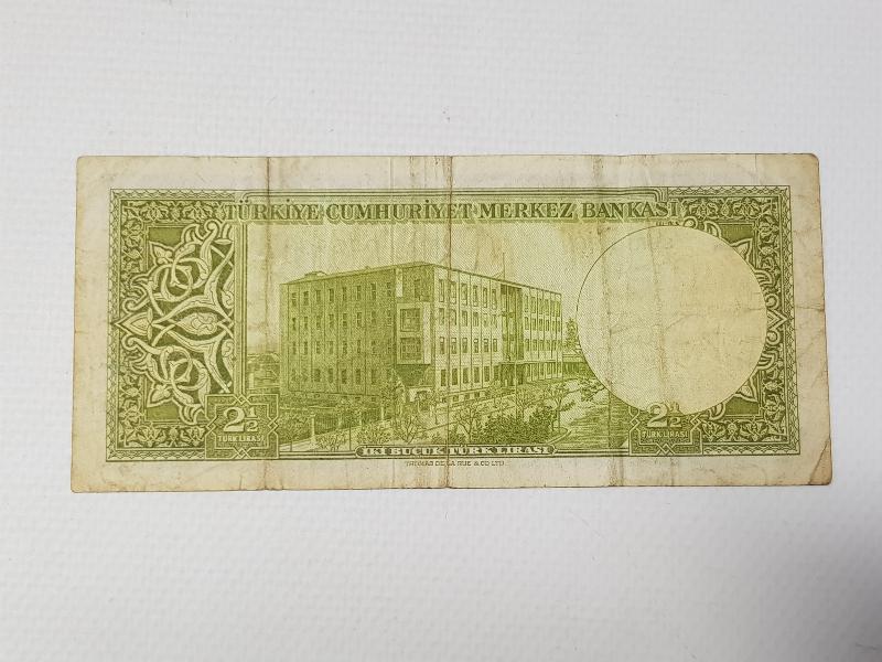 TC 5. EMİSYON NADİR 2,5 LİRA KAĞIT PARA