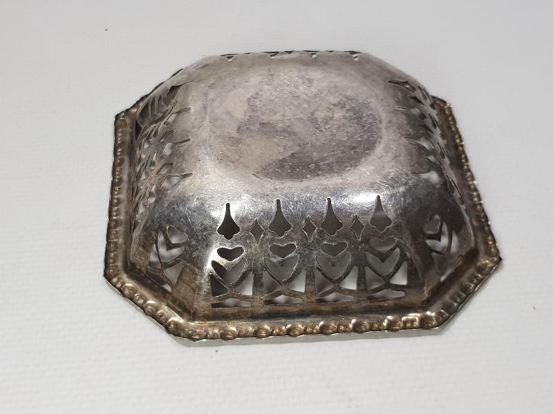 ANTİKA AJUR İŞÇİLİKLİ GÜMÜŞ KAPLAMA ŞEKERLİK