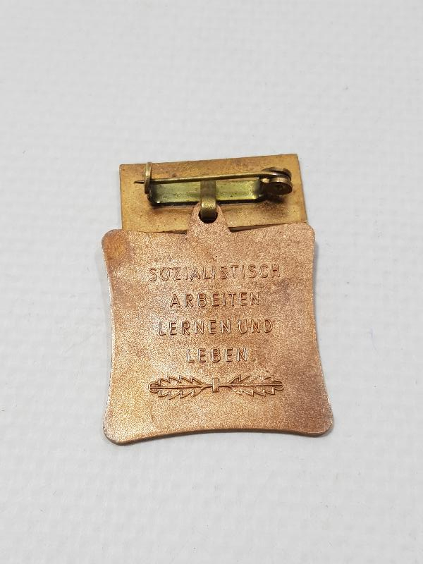 DOĞU ALMANYA SOSYALİST ÇALIŞMA PARTİSİ MADALYASI