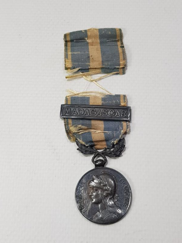 MADAGASKAR GÜMÜŞ FRANSIZ KOLONİ MADALYASI 