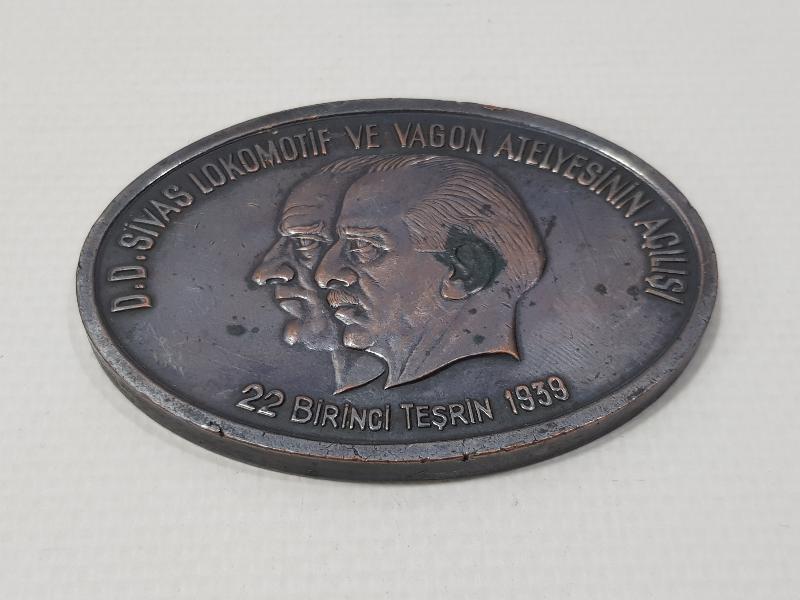 T.C.D.D. 1939 SİVAS LOKOMOTİF VE VAGON ATELYESİNİN AÇILIŞI ANISINA BASILMIŞ NADİR MADALYA