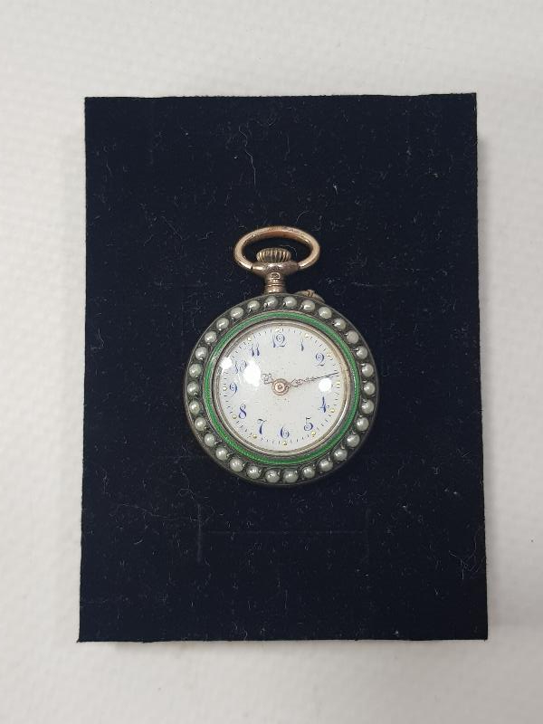 ANTİKA GÜMÜŞ KASA ÜZERİ ALTIN ÇAKMA, İNCİLİ VE MİNELİ ÇOK NADİR ZENNE CEP SAATİ 