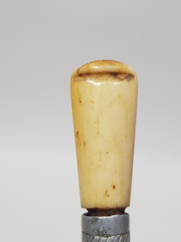 1. DÜNYA SAVAŞI ESİR OSMANLI ASKERİNİN YAPTIĞI ÜZERİ OSMANLICA YAZILI ESARET YADİGARI AĞIZLIK