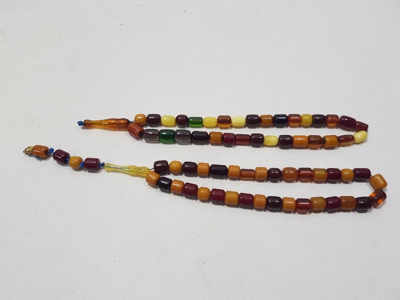 ANTİKA ÇEŞİTLİ KATALİN HABBELERDEN YAPILMIŞ İKİ ADET TESPİH